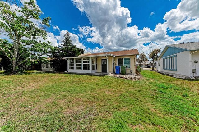 4110 39TH AVE W, Bradenton, FL 34205