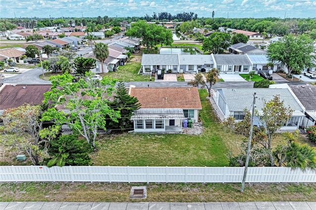 4110 39TH AVE W, Bradenton, FL 34205