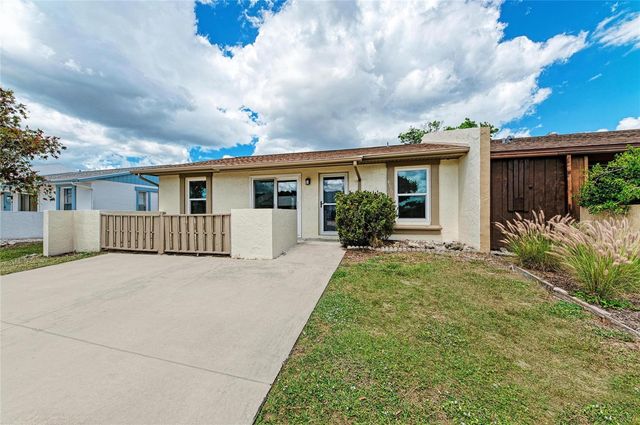 4110 39TH AVE W, Bradenton, FL 34205