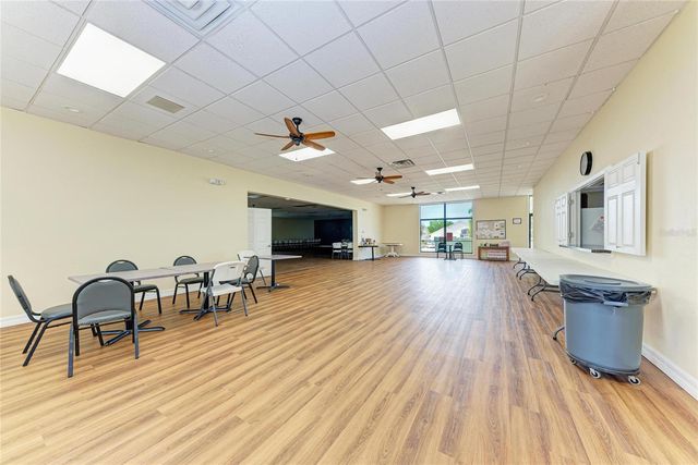 4110 39TH AVE W, Bradenton, FL 34205