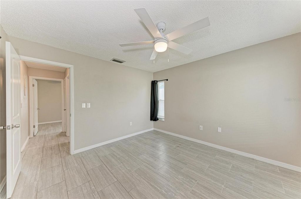 Image 25 of property listing at 4110 39TH AVE W, Bradenton, FL 34205