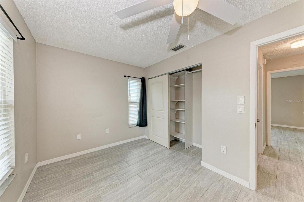 Image 34 of property listing at 4110 39TH AVE W, Bradenton, FL 34205
