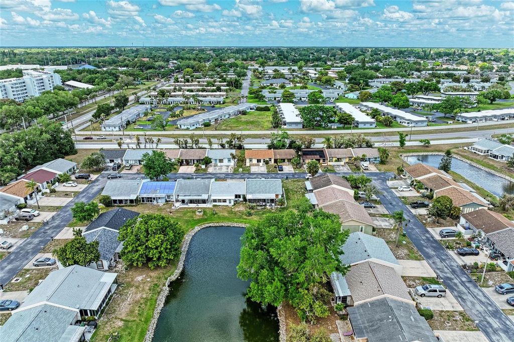 Image 45 of property listing at 4110 39TH AVE W, Bradenton, FL 34205