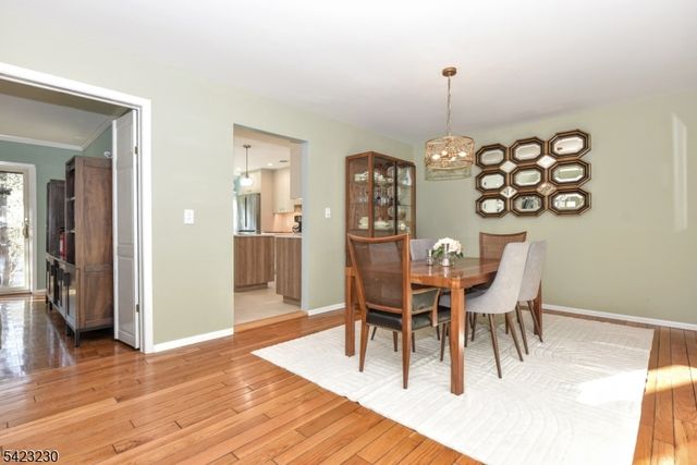 42 Bellgrove Dr, Mahwah Twp., NJ 07430