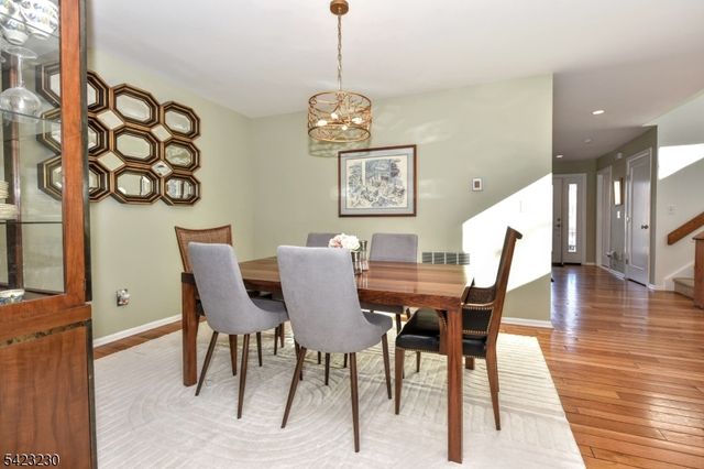 42 Bellgrove Dr, Mahwah Twp., NJ 07430