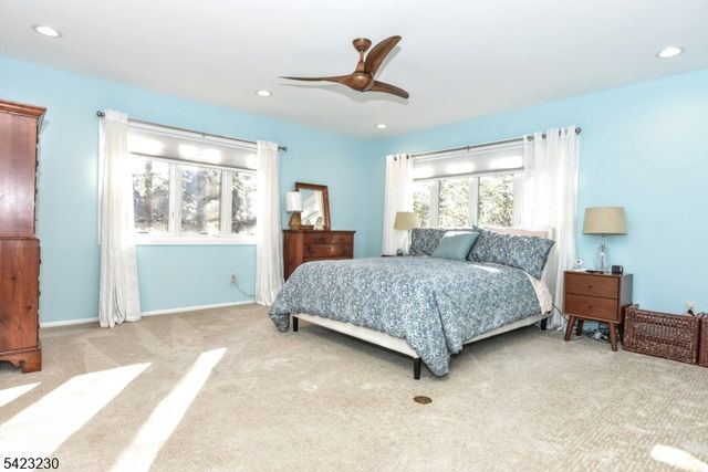 42 Bellgrove Dr, Mahwah Twp., NJ 07430