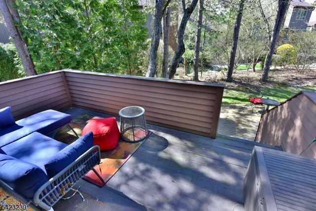 42 Bellgrove Dr, Mahwah Twp., NJ 07430