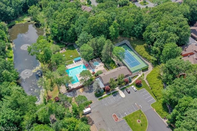 42 Bellgrove Dr, Mahwah Twp., NJ 07430