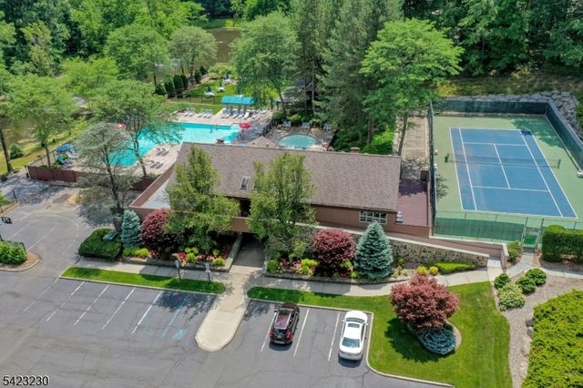 42 Bellgrove Dr, Mahwah Twp., NJ 07430