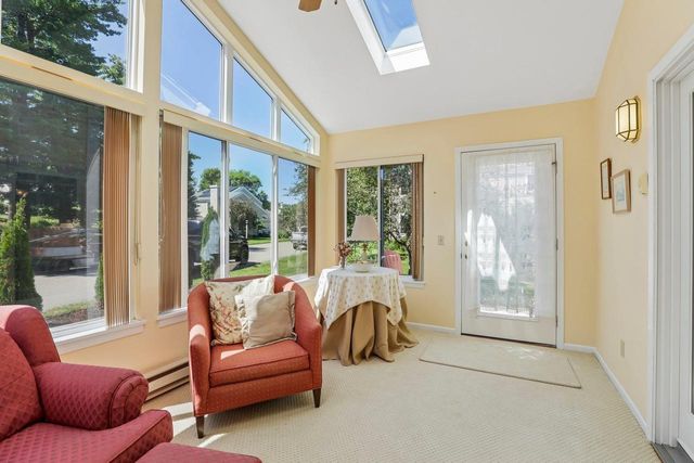 2 Oak Creek Trail, Madison, WI 53717
