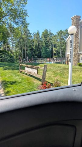 2 Oak Creek Trail, Madison, WI 53717