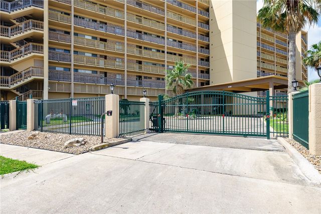 4000 Surfside Blvd 403, Corpus Christi, TX 78402