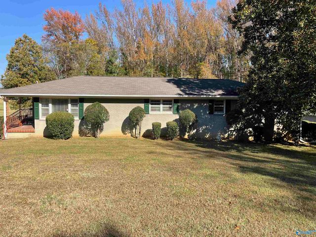 134 Fussy Hill Road, New Market, AL 35761