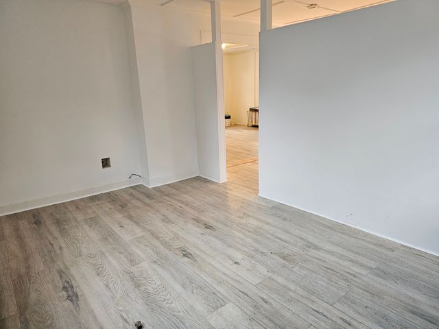 118 Meadow Street, Winchester, CT 06098