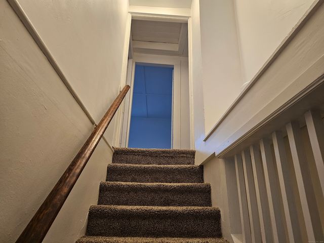 118 Meadow Street, Winchester, CT 06098