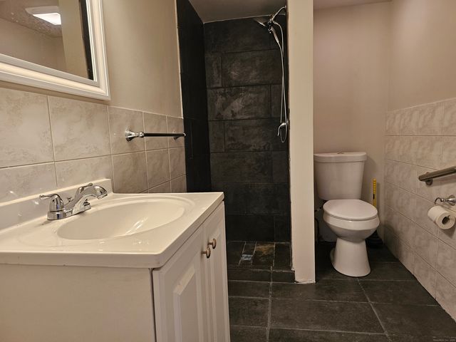 118 Meadow Street, Winchester, CT 06098