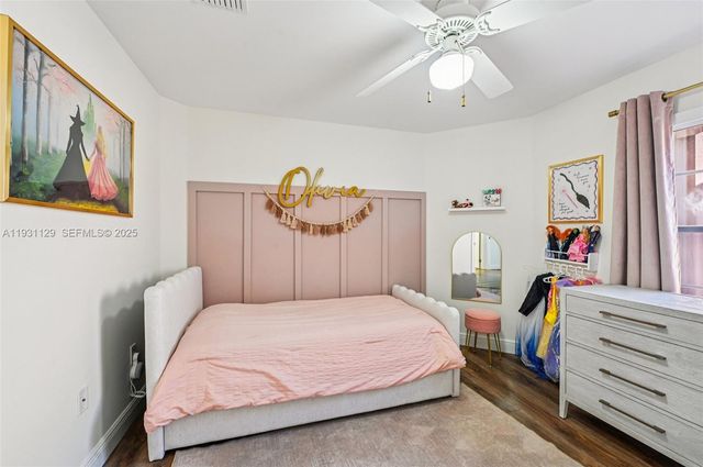 1356 NW 192nd Ave, Pembroke Pines, FL 33029