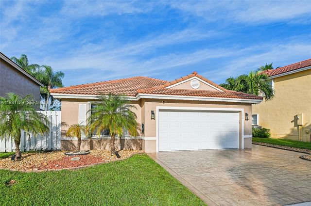 1356 NW 192nd Ave, Pembroke Pines, FL 33029