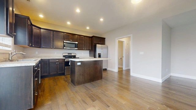 1318 Myrtle Beach Avenue, Champaign, IL 61822