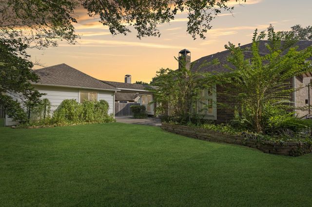 703 Wellington Point, Houston, TX 77094