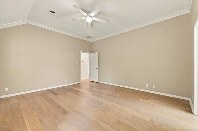 10045 Planters Woods DR, Austin, TX 78730