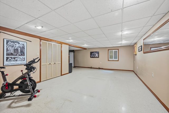 39W261 Hemlock Drive, St. Charles, IL 60175