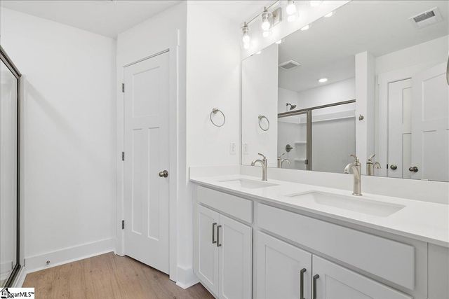 504 Round Rock Way, Fountain Inn, SC 29644