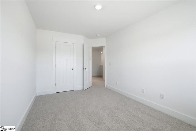 504 Round Rock Way, Fountain Inn, SC 29644