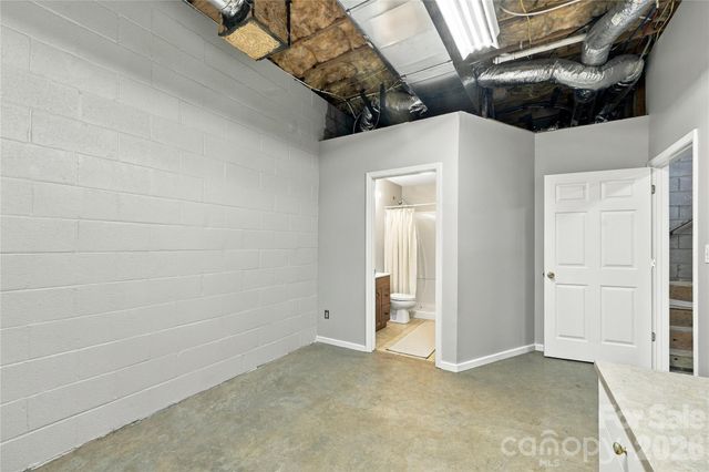232 Pebble Stone Lane, Matthews, NC 28104