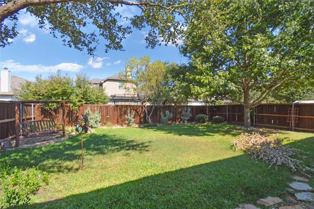 3304 stonecrop Trail, Denton, TX 76226