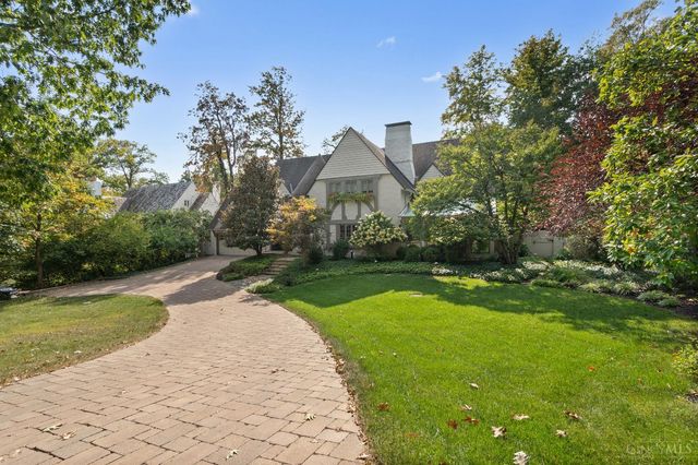 1031 E Rookwood Drive, Cincinnati, OH 45208