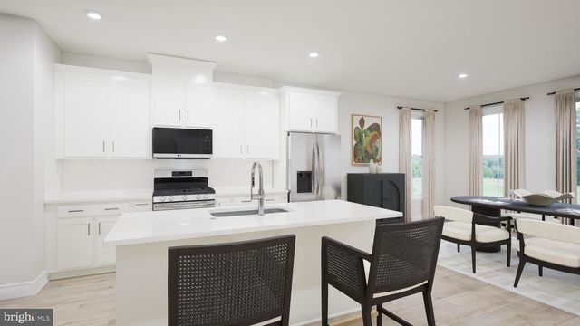 GALAXY PL #TEAGAN 24-F2, Stephenson, VA 22656