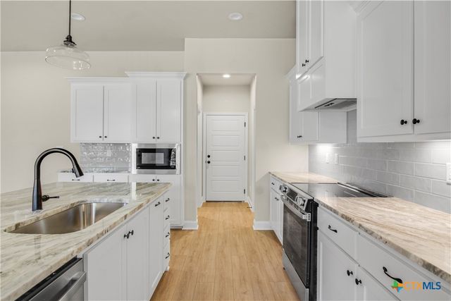 1230 Madyson Lane, Salado, TX 76571