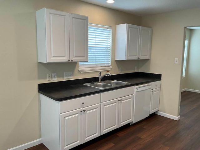 13206 Ambrosa Drive, Houston, TX 77044