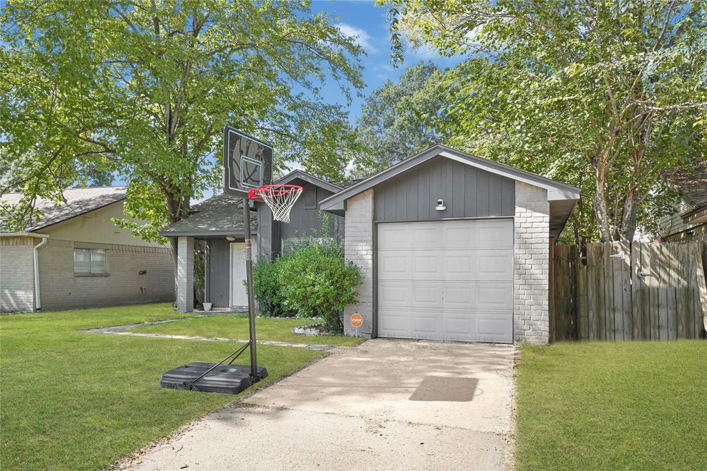 23918 Griffin House Lane, Katy, TX 77493