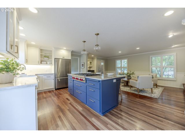 2885 POWDERHORN St, Eugene, OR 97408