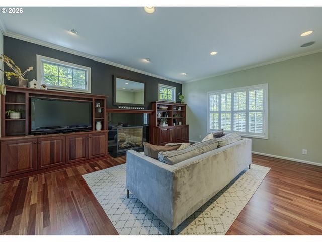 2885 POWDERHORN St, Eugene, OR 97408