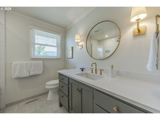 2885 POWDERHORN St, Eugene, OR 97408