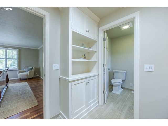 2885 POWDERHORN St, Eugene, OR 97408