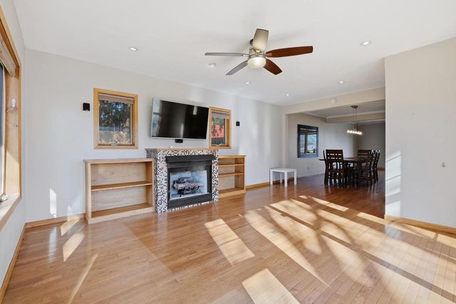 7207 Fortune Drive, Middleton, WI 53562