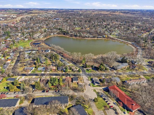7207 Fortune Drive, Middleton, WI 53562