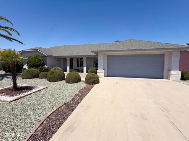 14624 W BLACKWOOD Drive, Sun City West, AZ 85375