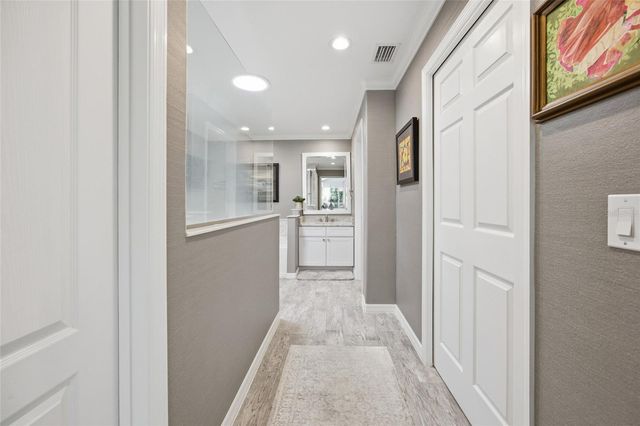 6120 LANDINGS BOULEVARD, Lady Lake, FL 32159