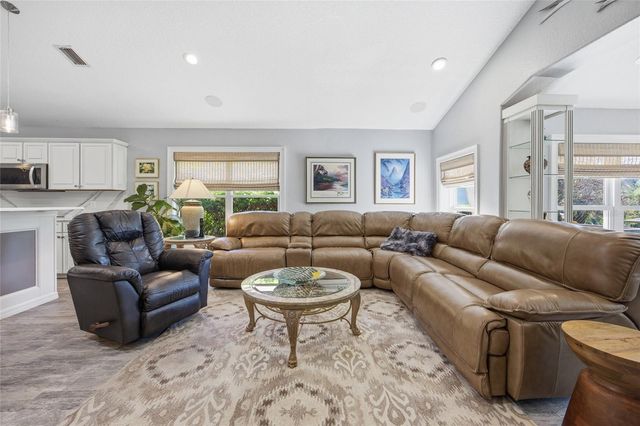 6120 LANDINGS BOULEVARD, Lady Lake, FL 32159