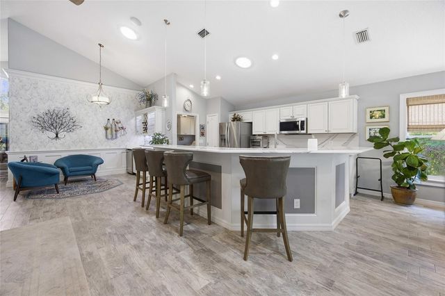 6120 LANDINGS BOULEVARD, Lady Lake, FL 32159