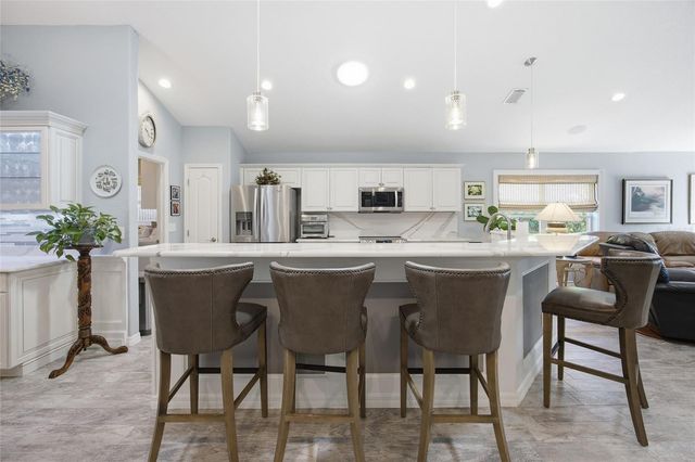 6120 LANDINGS BOULEVARD, Lady Lake, FL 32159