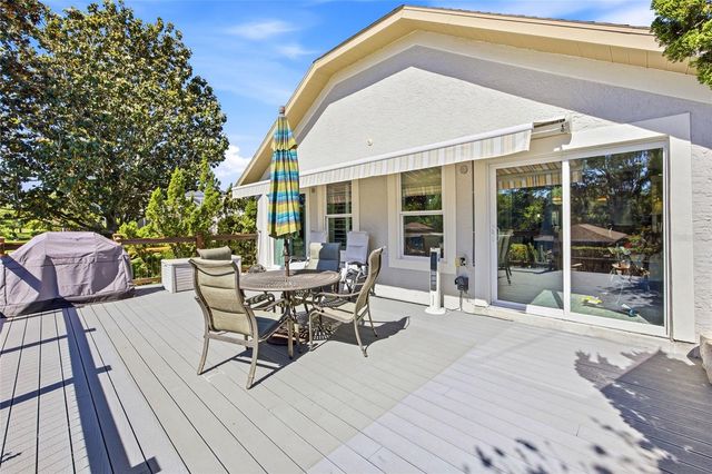 6120 LANDINGS BOULEVARD, Lady Lake, FL 32159