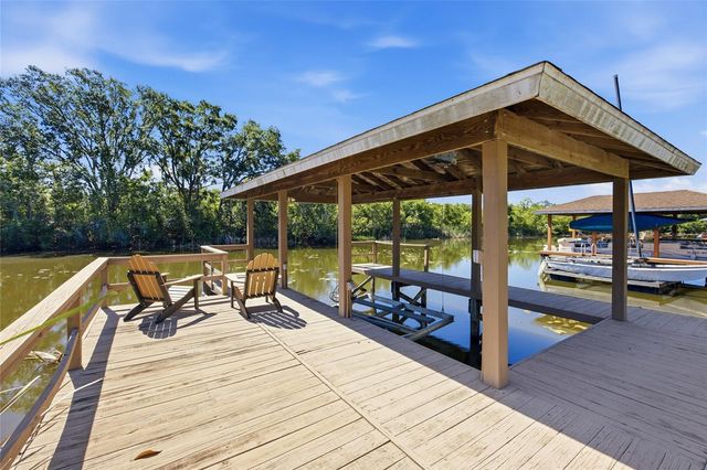 6120 LANDINGS BOULEVARD, Lady Lake, FL 32159