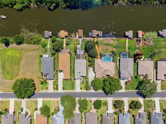 6120 LANDINGS BOULEVARD, Lady Lake, FL 32159