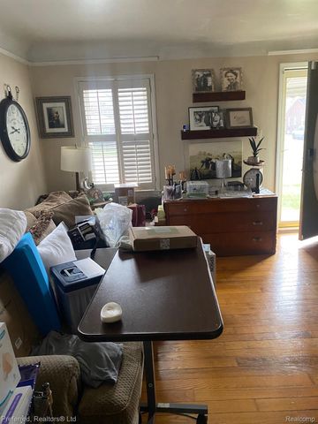 20209 Meyers Road, Detroit, MI 48235